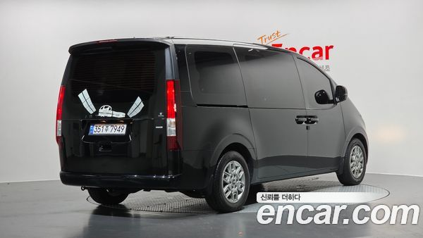 Hyundai Staria 2025