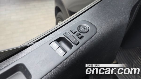 Hyundai Staria 2025, фото 28