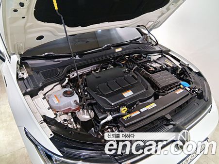 Volkswagen Golf 2024, фото 6