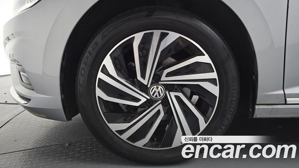 Volkswagen Jetta 2021, фото 4