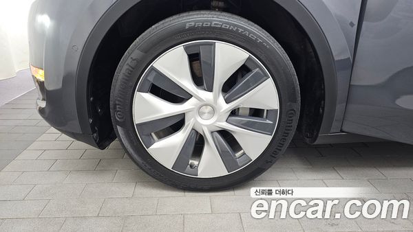 Tesla Model Y 2021, фото 5