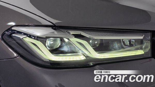 BMW 5 Series 2022, фото 8