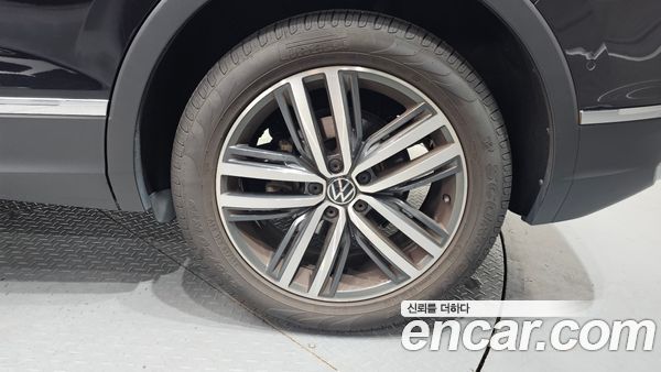Volkswagen Tiguan 2024, фото 4