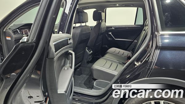 Volkswagen Tiguan 2024, фото 15
