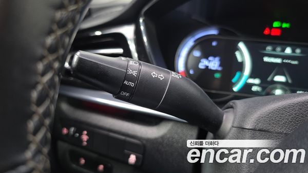 Kia Niro 2023, фото 29