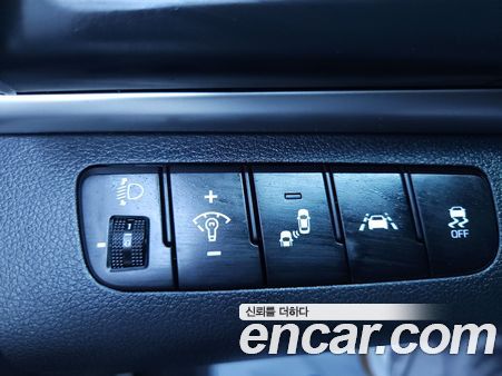 Hyundai Elantra 2020, фото 16