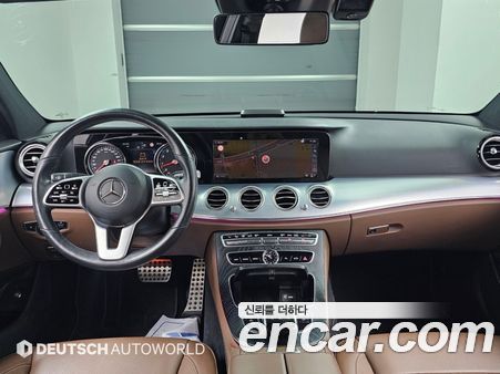 Mercedes-Benz E-Class 2020, фото 7
