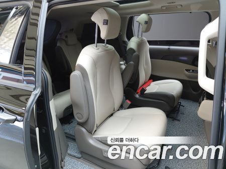 Kia Carnival 2023, фото 17
