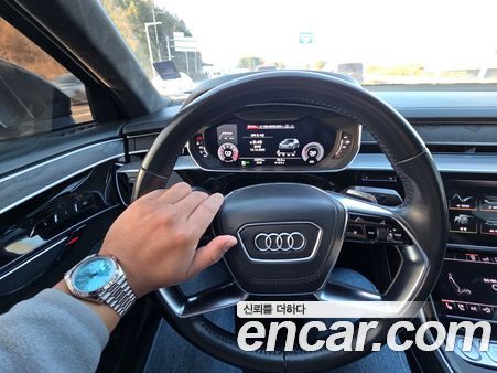 Audi A8 2020, фото 6
