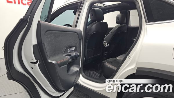 Mercedes-Benz GLA 2022, фото 18