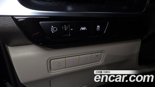Kia Carnival 2023, фото 32