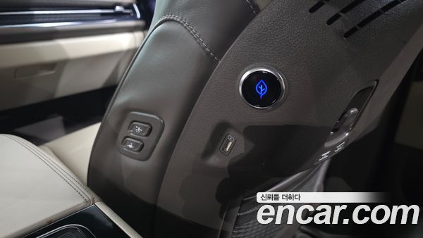 Kia Carnival 2023, фото 35