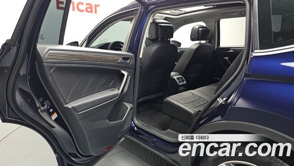 Volkswagen Tiguan 2023, фото 18