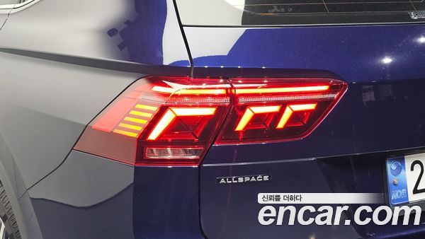 Volkswagen Tiguan 2023, фото 9
