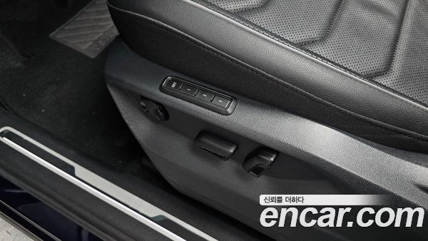 Volkswagen Tiguan 2023, фото 31