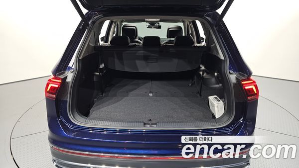Volkswagen Tiguan 2023, фото 34