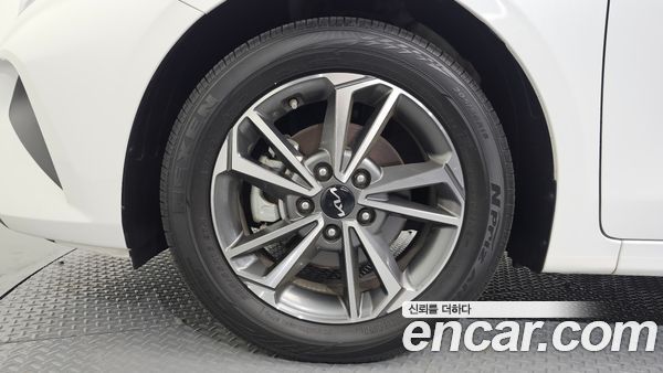 Kia K3 2024, фото 4