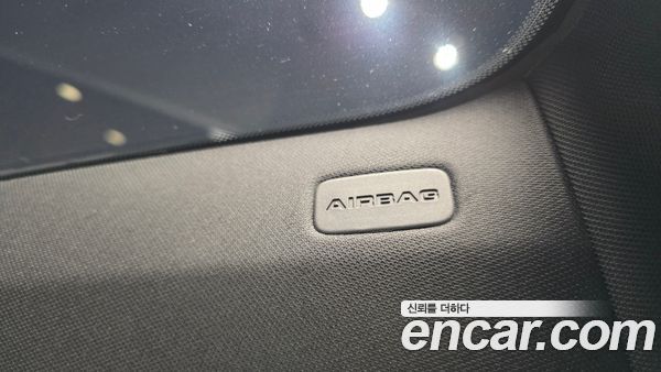 Audi Q4 e-tron 2022, фото 26