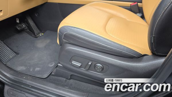 Kia Carnival 2021, фото 31