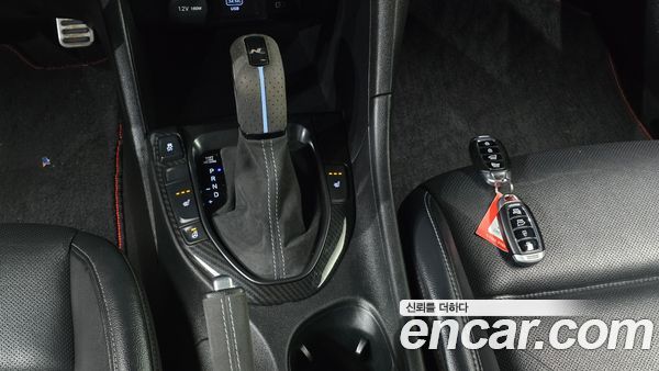 Hyundai Veloster 2021, фото 12