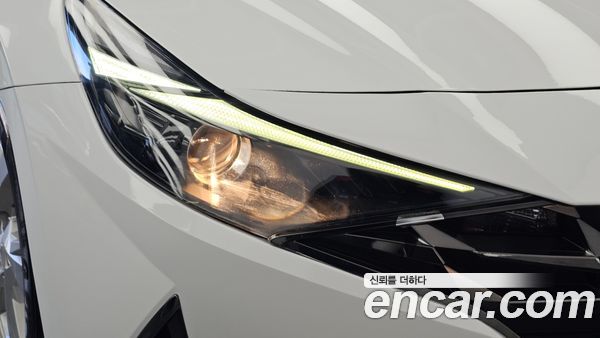 Hyundai Elantra 2021, фото 8