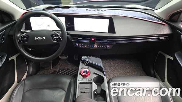 Kia EV6 2023, фото 10