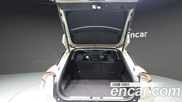 Kia EV6 2023, фото 26