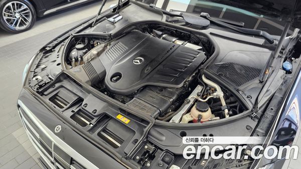 Mercedes-Benz S-Class 2021, фото 6