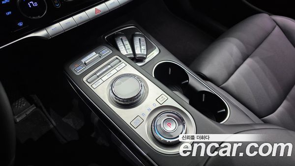 Genesis GV70 2021, фото 12