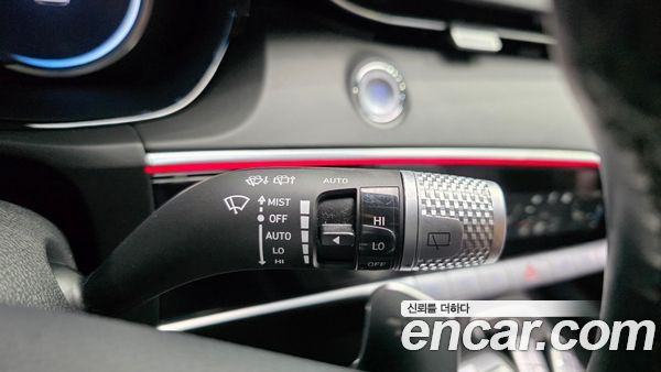 Genesis GV70 2021, фото 30