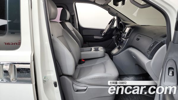 Hyundai Grand Starex 2021, фото 11