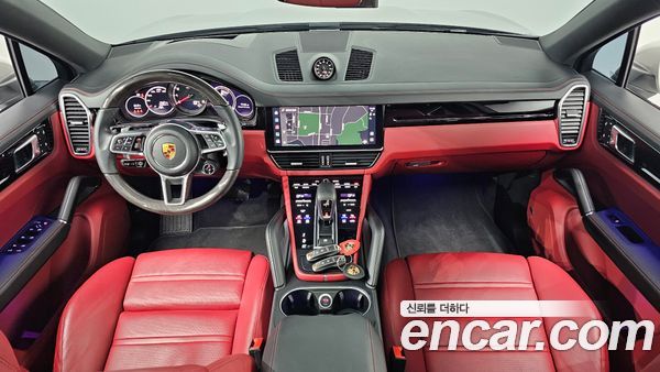 Porsche Cayenne 2022, фото 9