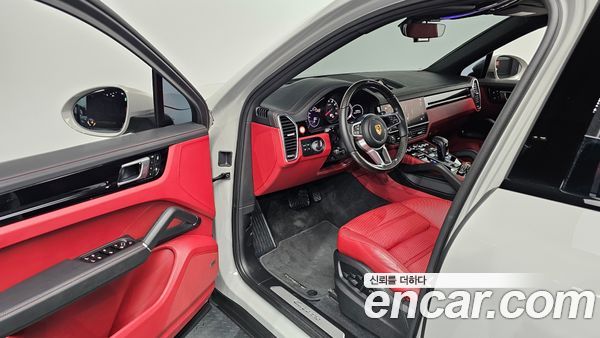 Porsche Cayenne 2022, фото 12