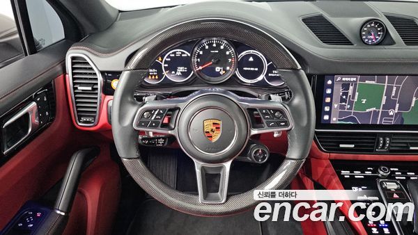 Porsche Cayenne 2022, фото 18