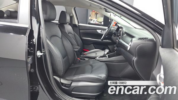 Kia K3 2022, фото 16