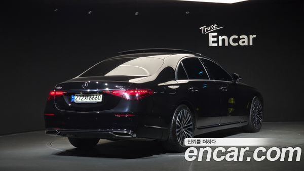 Mercedes-Benz S-Class 2022, фото 2