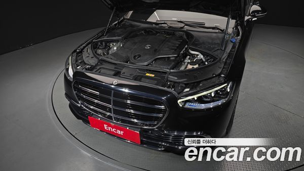 Mercedes-Benz S-Class 2022, фото 6