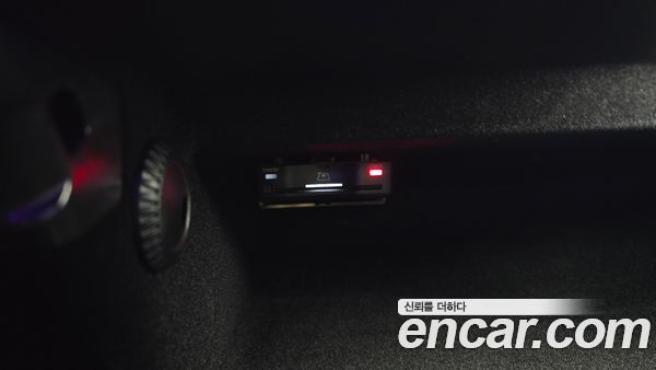 Mercedes-Benz S-Class 2022, фото 32