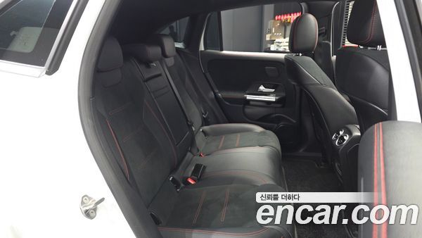 Mercedes-Benz EQA 2022, фото 17