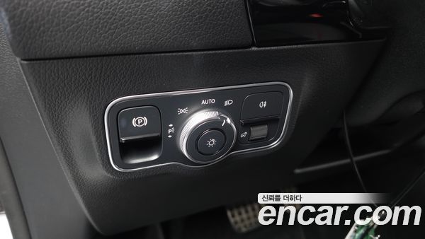 Mercedes-Benz EQA 2022, фото 30