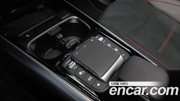 Mercedes-Benz EQA 2022, фото 31