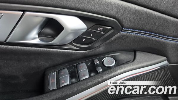 BMW 3 Series 2022, фото 21