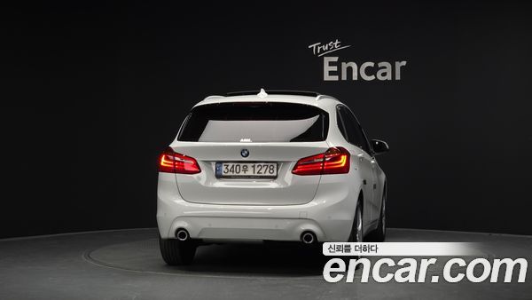 BMW 2 Series 2021, фото 4
