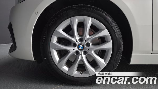 BMW 2 Series 2021, фото 5