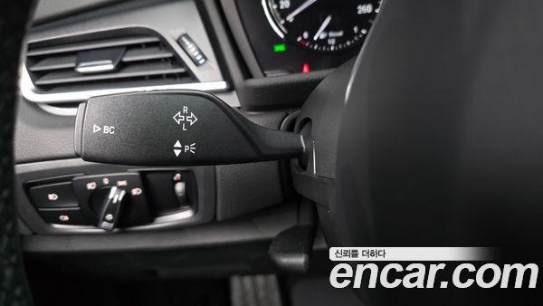 BMW 2 Series 2021, фото 31