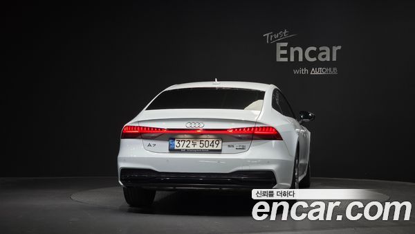 Audi A7 2022, фото 4