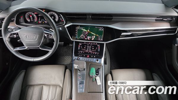 Audi A7 2022, фото 10