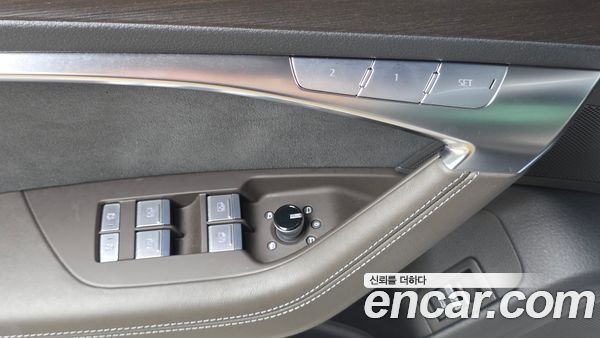Audi A7 2022, фото 19