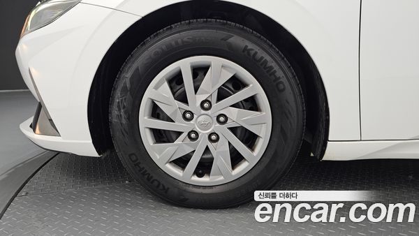 Hyundai Elantra 2021, фото 5