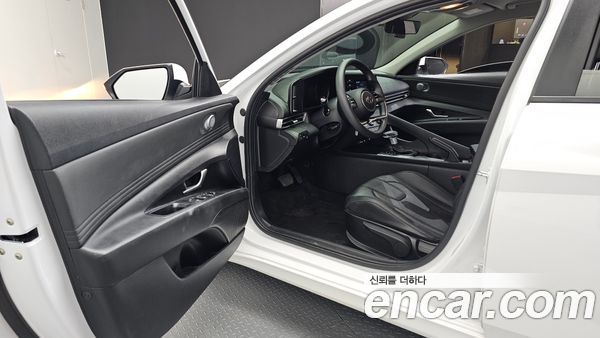 Hyundai Elantra 2021, фото 13